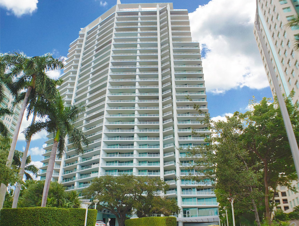 Grovernor House Condominium — Coconut Grove, Miami